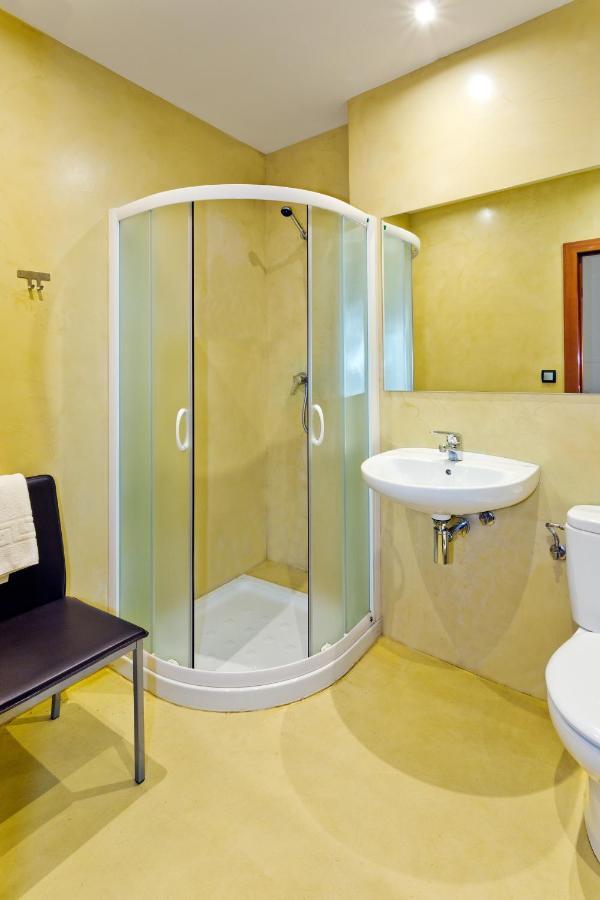 מלון פמפלונה Casa Otano מראה חיצוני תמונה