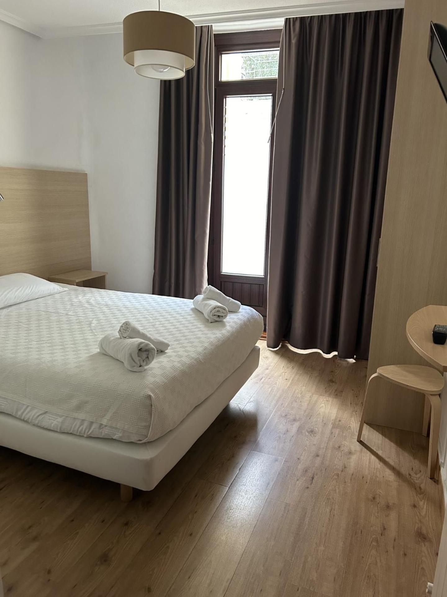 מלון פמפלונה Casa Otano מראה חיצוני תמונה
